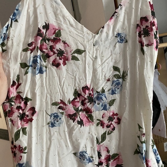 NWOT Kendall & Kylie white floral romper - Picture 5 of 5
